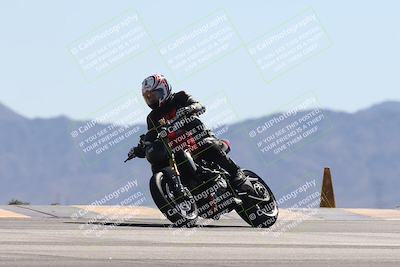 media/Oct-13-2025-Moto Forza (Mon) [[a66d839500]]/3-B Group/Session 4 (Turn 9)/